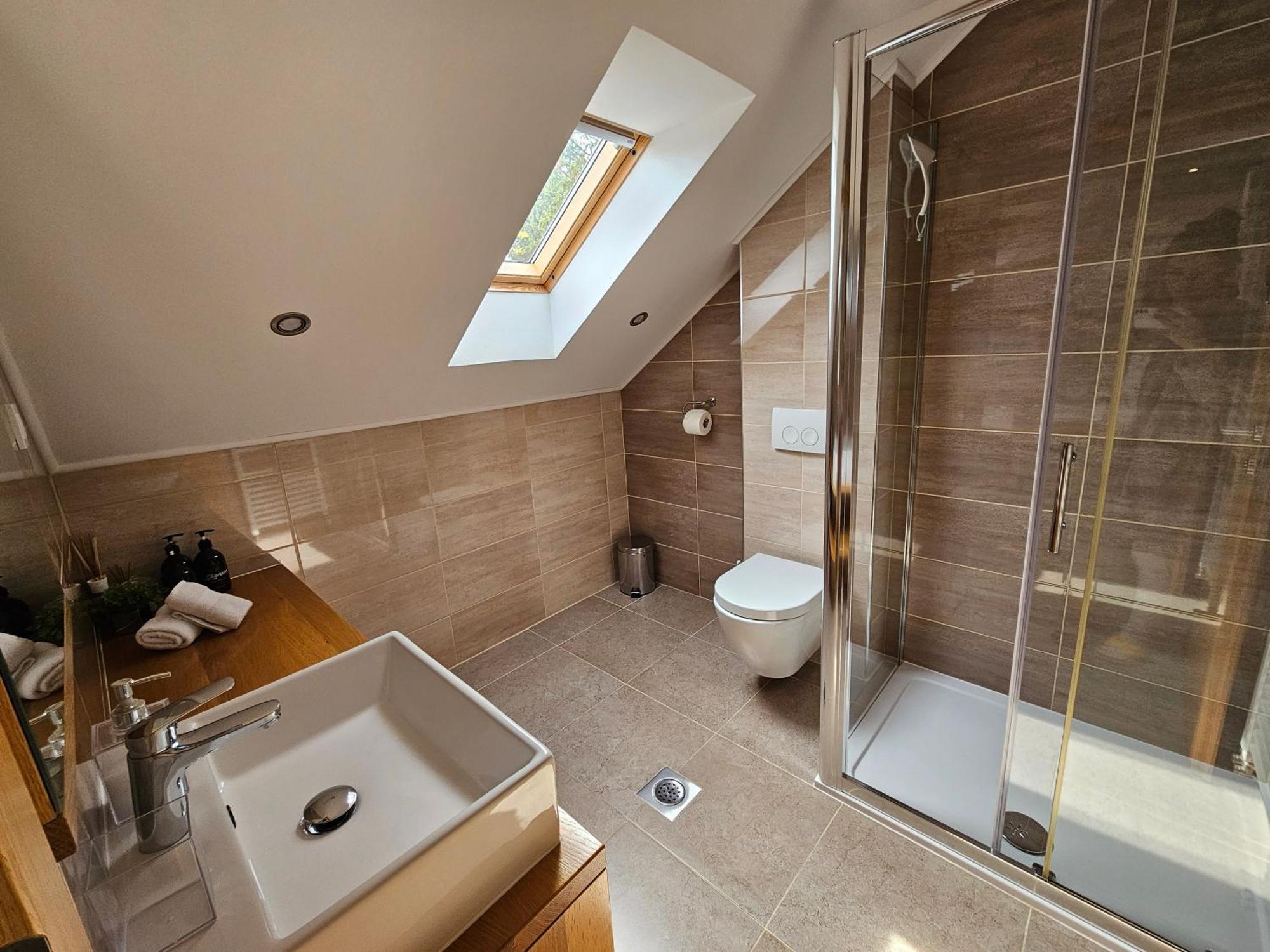 Licko Petrovo Selo Apartments Woodnotes מראה חיצוני תמונה